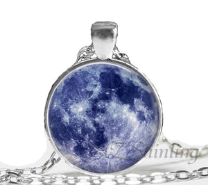 Full Moon Pendant
