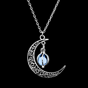 Moon Glowing Pendant