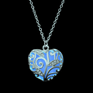 Moon Glowing Pendant
