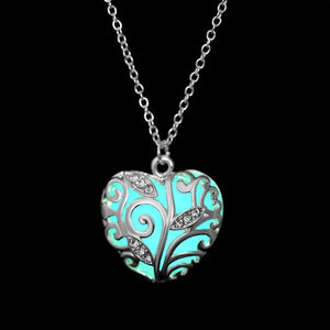 Moon Glowing Pendant