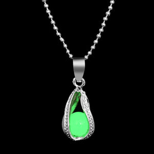 Moon Glowing Pendant