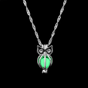 Moon Glowing Pendant